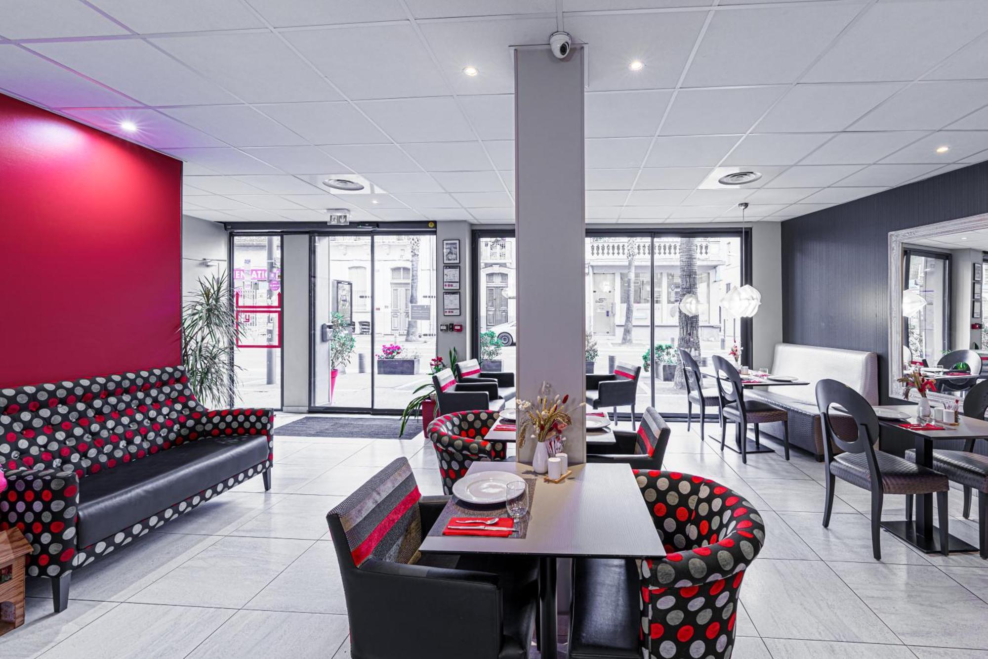 Nyx Hotel Independant Perpignan Centre Gare Bagian luar foto